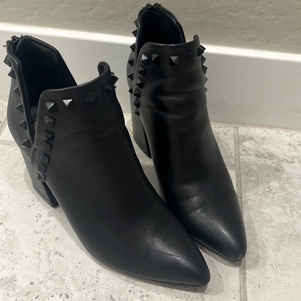 Black studded Steve Madden Booties